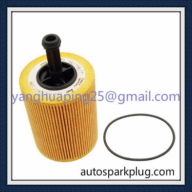 China Auto Parts 07111-5562c 1118184 Mn980125 045 115 389 C Oil Filter for Audi/Chrysler/Dodge/Ford/Jeep/Mitsubishi/Seat/Skoda supplier
