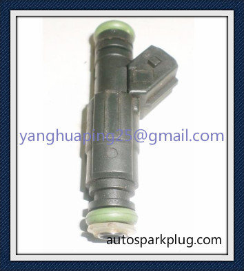 China W124 R129 W140 W202 W210 BOSCH Mercedes Benz Fuel Injectors 0280155821 1 Year Warranty supplier