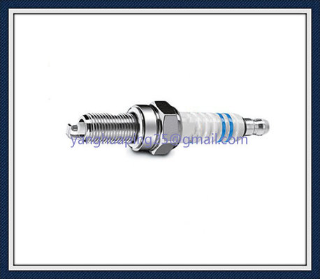 China 5.0L Petrol Spark Plug C2P23089 LR032080 LR019484 for 2010-2013 Range - Rover Sports Discovery 4 Spare Parts Manufacture supplier