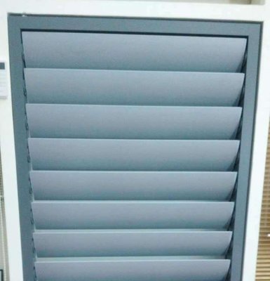 Ventilate motorized Aluminum Venetian Blinds for outdoor easy operation Customized