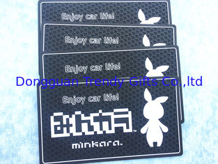 China Black PVC Phone Sticky Pad / Non Slip Car Mat / Mobile Phone Holder For Promotion Gift supplier