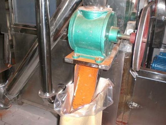 Chili Powder Grinder Machine Manufacture supplier