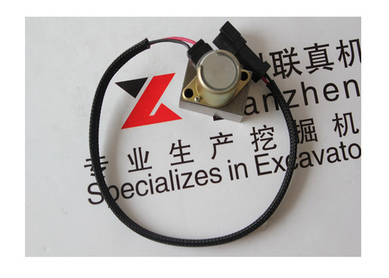 China PC200-7 Main Pump Hydraulic 702-21-574001 , Excavator Komatsu Solenoid Valve supplier
