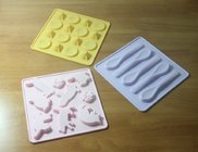 China Reusable Kitchen Utensils Silicone Silicone Ice Cube Trays Shapes distributor