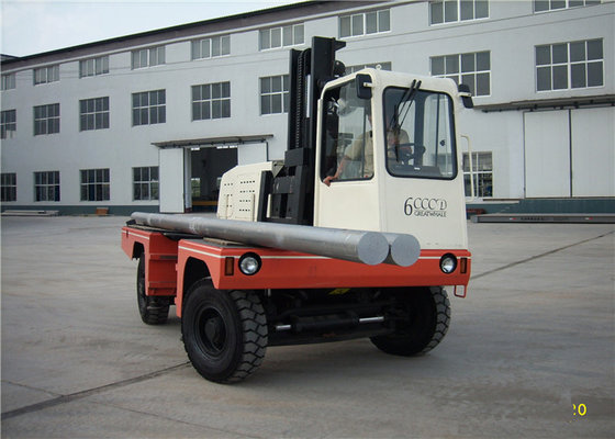 China Material Moving Equipment Triplex Mast Diesel Sideloader Forklift 7 Ton supplier