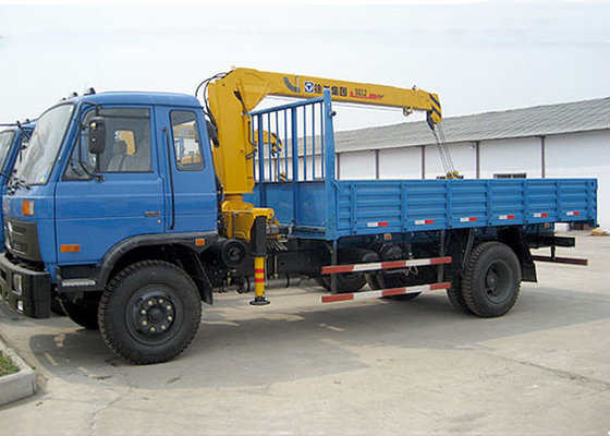 China 3200 Kg Lifting Capacity Truck Mounted Crane Equipment High Efficiency supplier