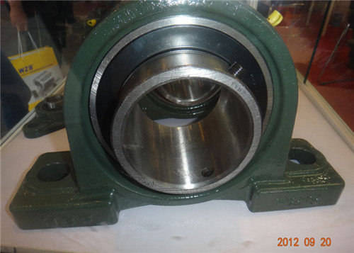 UCP215 Pillow Block Bearing