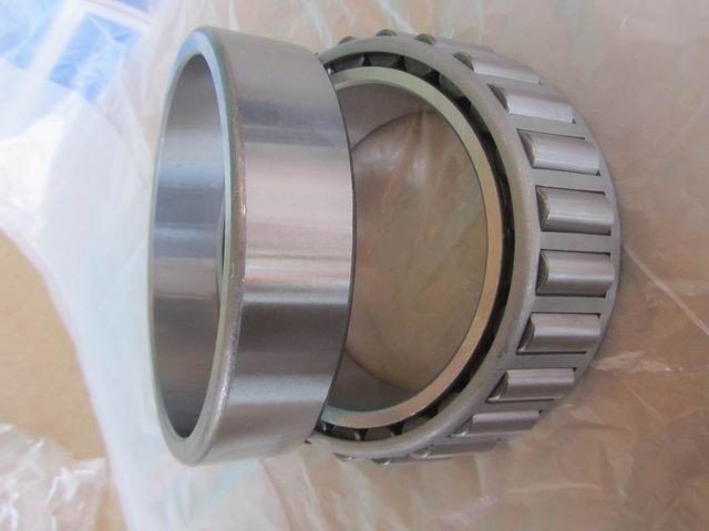 30217 single row taper roller bearing with 85mm*150mm*30.5mm