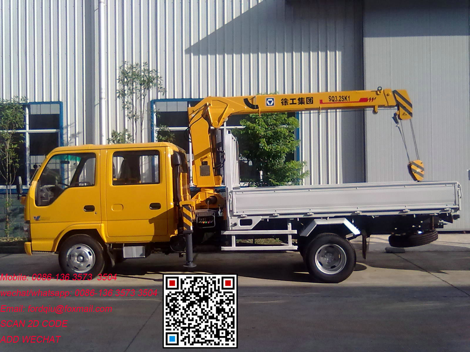 New Isuzu Design Lorry With Crane Manufacturer