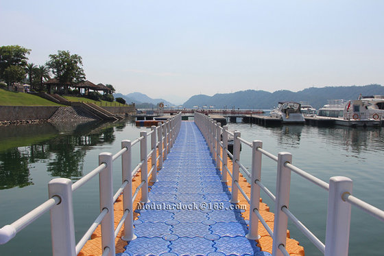 Inflatable plastic hdpe moular  floating pontoon bridge for sale