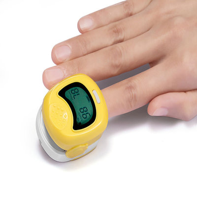 China Portable Finger Pulse Oximeter Automatically Powered Off With ABS Material supplier