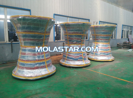China Molastar High Quality Supper Cone Fender / Cone Rubber Fender For Marine Boat supplier