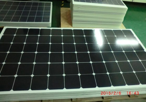 Rooftop 140W Photovoltaic Solar Panels For Communications / Off Grid Solar System