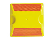 High quality plastic driveway road stud for traffic safety