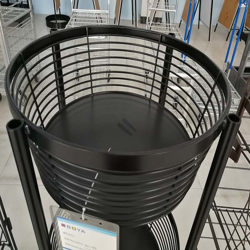 Customized Retail Display Baskets Metal Wire Pen Stand 4 Castors