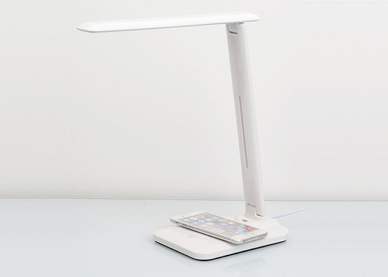 China Modern Wireless LED Table Lamp Reading Lamps Dimmable Folding USB Charging Port supplier