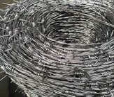 Durable GI Barbed Wire Price 4 Point Class I 14 x 12 Gauge Protective Fencing